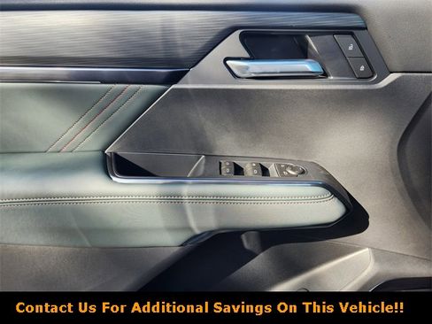 New 2026 GMC Acadia AT4 w/ Luxury Package image 17