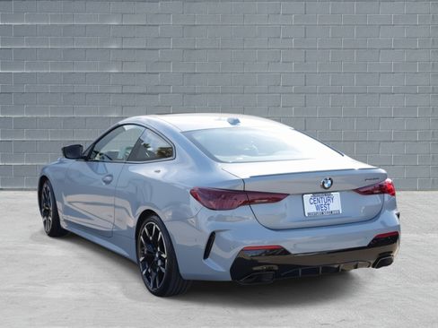 Used 2025 BMW M440i M440i Coupe RWD image 4