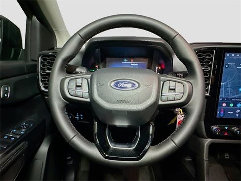 New 2025 Ford Ranger XLT w/ FX4 Off-Road Package image 7