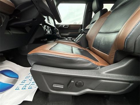 Used 2023 Ford Bronco Outer Banks image 14