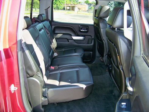 Used 2014 Chevrolet Silverado 1500 LTZ AWD/4WD image 12