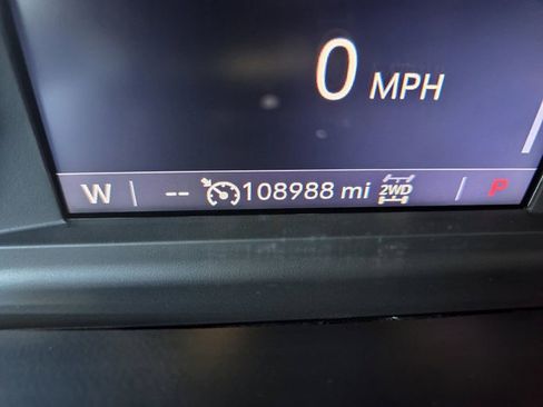 Used 2019 Chevrolet Silverado 1500 RST AWD/4WD image 23