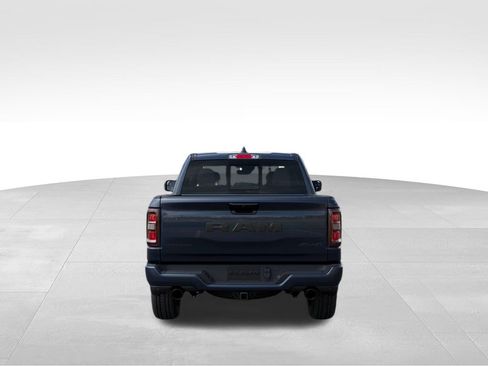 New 2026 RAM 1500 4x4 Crew Cab image 7