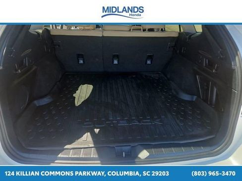 Used 2024 Subaru Outback Limited XT AWD/4WD image 37