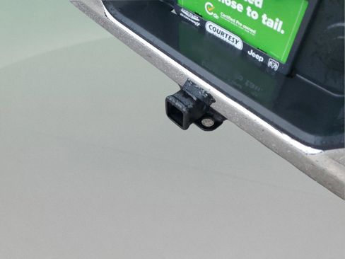 Used 2025 GMC Sierra 1500 SLT w/ SLT Premium Package image 8