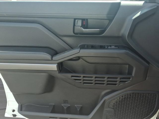 Used 2024 Toyota Tacoma SR5 AWD/4WD image 14