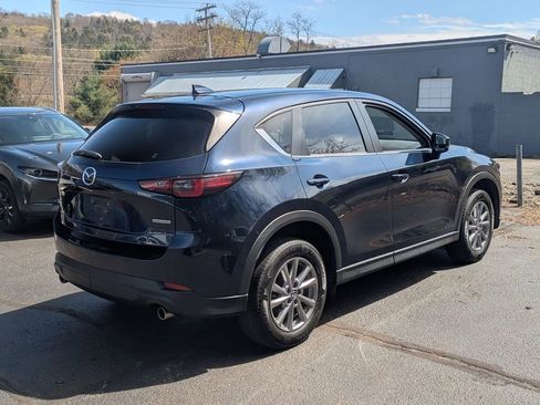 Used 2022 MAZDA CX-5 AWD 2.5 S w/ Preferred Package image 2