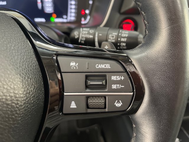 Used 2024 Honda Pilot Elite image 9