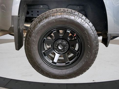 Used 2019 Chevrolet Colorado Z71 image 31