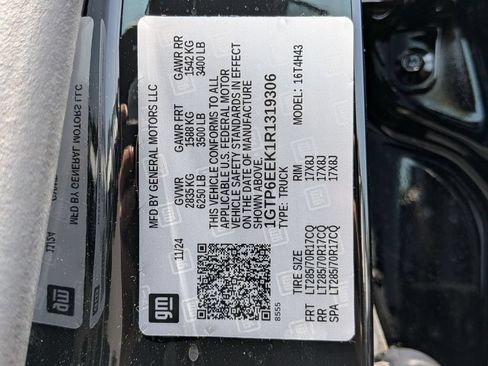 Used 2024 GMC Canyon AT4X AWD/4WD image 23