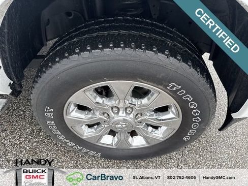 Used 2024 RAM 2500 Limited AWD/4WD image 9