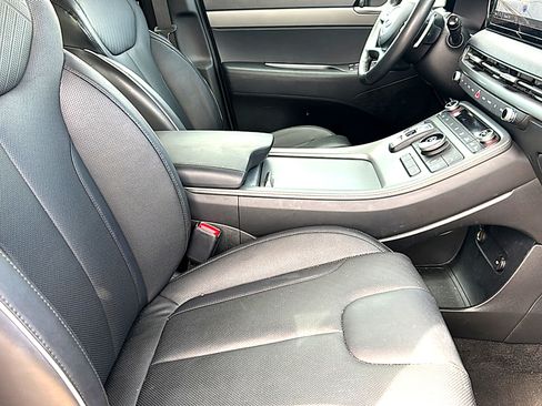 Used 2025 Hyundai Palisade SEL FWD image 24