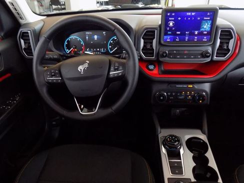 Used 2024 Ford Bronco Sport Free Wheeling w/ Convenience Package AWD/4WD image 12