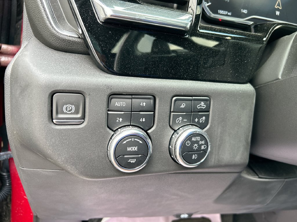 Used 2023 GMC Sierra 1500 SLT w/ SLT Premium Plus Package AWD/4WD image 21