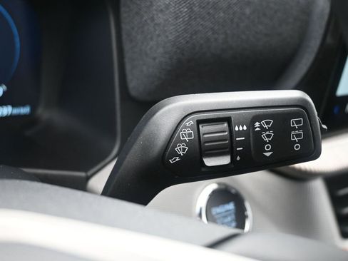 New 2026 Ford Explorer Active w/ Active Comfort Package image 24