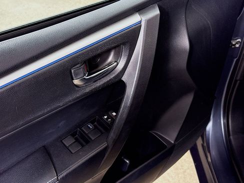 Used 2014 Toyota Corolla LE Premium image 16