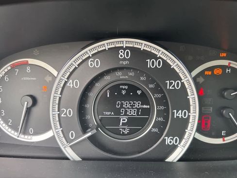 Used 2014 Honda Accord EX-L image 2