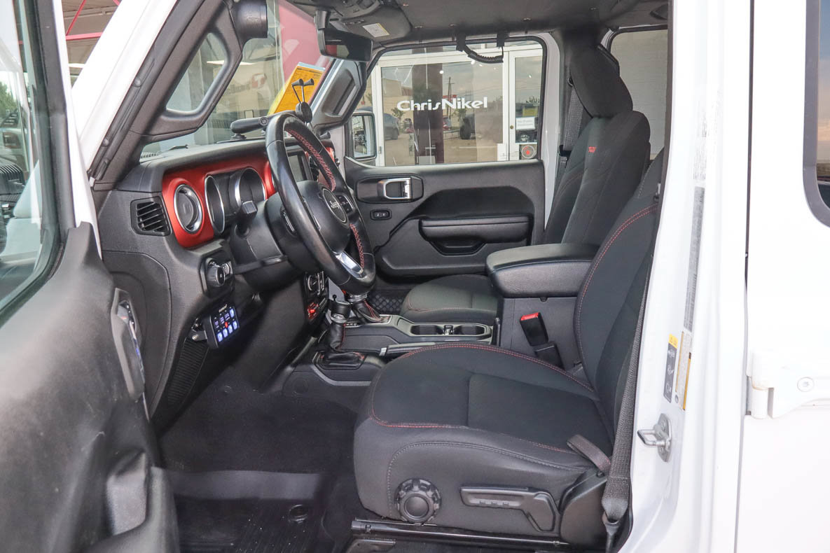 Used 2020 Jeep Wrangler Unlimited Rubicon w/ Dual Top Group AWD/4WD image 7