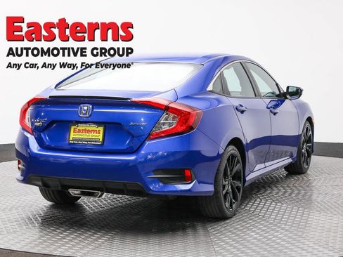 Used 2019 Honda Civic Sport image 5