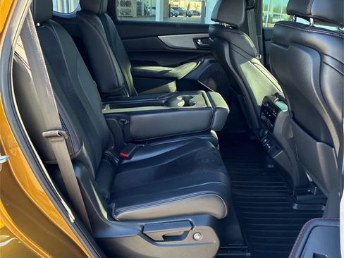 Used 2022 Acura MDX Type S image 19
