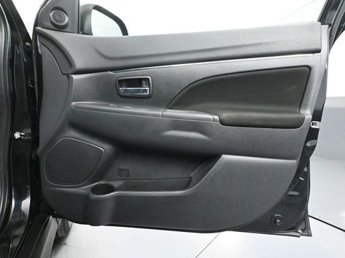 Used 2022 Mitsubishi Outlander Sport ES image 40