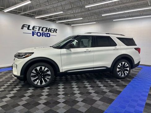 New 2026 Ford Explorer Platinum w/ LUX Leather Package image 3