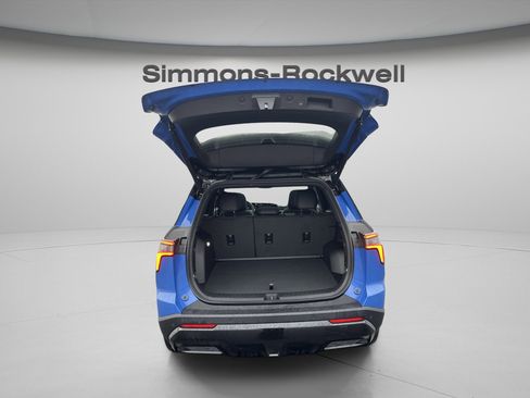 New 2026 Chevrolet Equinox RS image 10