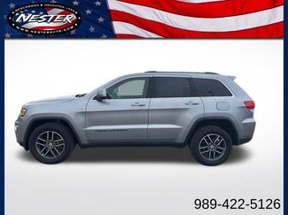 Used 2018 Jeep Grand Cherokee Laredo video 1