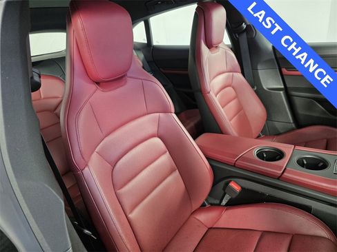 Used 2023 Porsche Taycan 4 Cross Turismo image 28