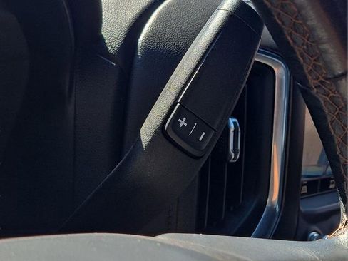 Used 2021 GMC Sierra 1500 AT4 w/ AT4 Preferred Package image 29