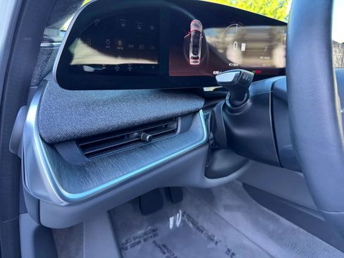 Used 2023 Lucid Air Pure AWD/4WD image 30