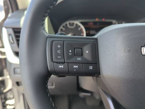 Certified 2026 Nissan Rogue SV FWD image 43