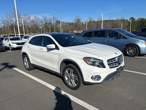 Used 2019 Mercedes-Benz GLA 250 4MATIC image 2