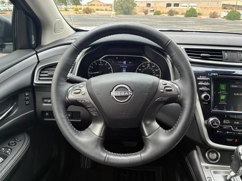 Used 2023 Nissan Murano SL w/ SL Moonroof Package FWD image 17