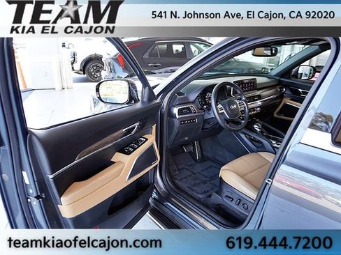 Certified 2021 Kia Telluride SX w/ Towing Package FWD image 41