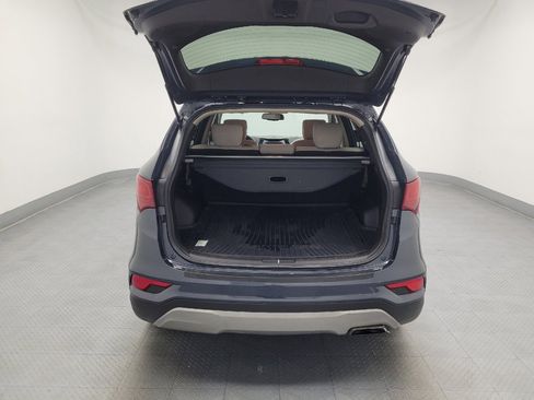 Used 2017 Hyundai Santa Fe Sport image 29