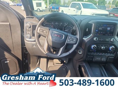 Used 2022 GMC Sierra 1500 AT4 w/ AT4 Premium Package AWD/4WD image 21