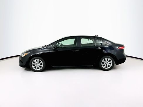 Used 2024 Toyota Corolla LE FWD image 4