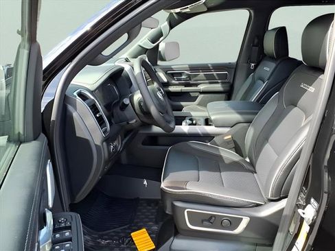 New 2026 RAM 1500 Laramie w/ Night Edition AWD/4WD image 9