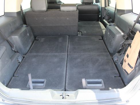 Used 2013 Ford Flex SEL FWD image 28