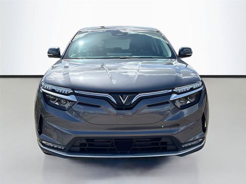 New 2025 VinFast VF 8 Eco AWD/4WD image 2