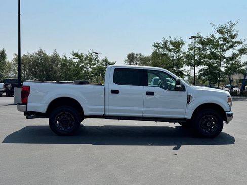 Used 2021 Ford F250 XLT w/ XLT Value Package AWD/4WD image 8