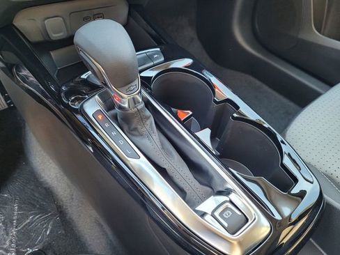 New 2026 Chevrolet Trax LT w/ LT Convenience Package image 10