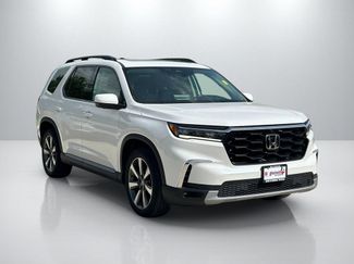 Used 2023 Honda Pilot Elite video 3