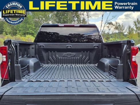 Used 2024 Chevrolet Silverado 1500 Custom Trail Boss AWD/4WD image 10