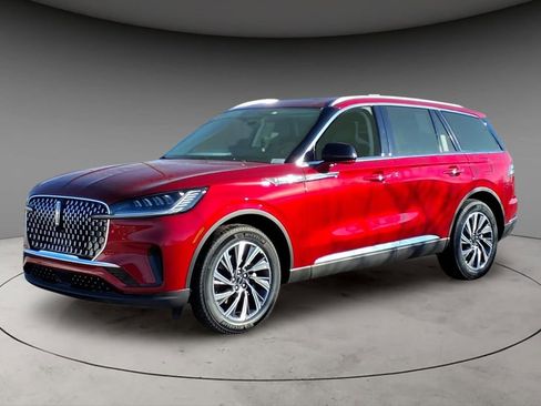 New 2026 Lincoln Nautilus Reserve w/ Jet Appearance Package image 1