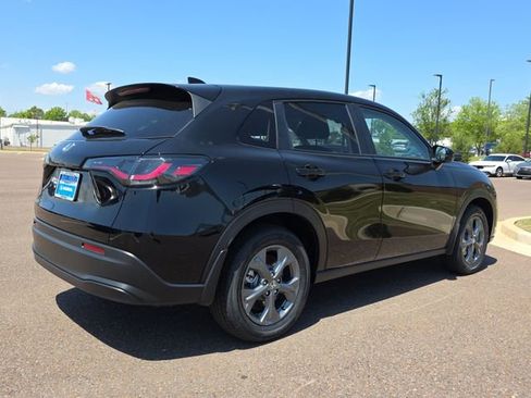 New 2026 Honda HR-V LX image 3