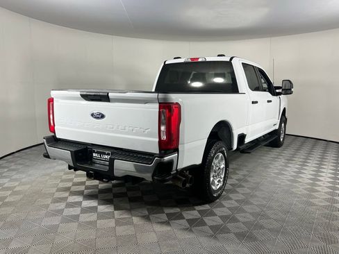 Used 2025 Ford F250 XLT image 7
