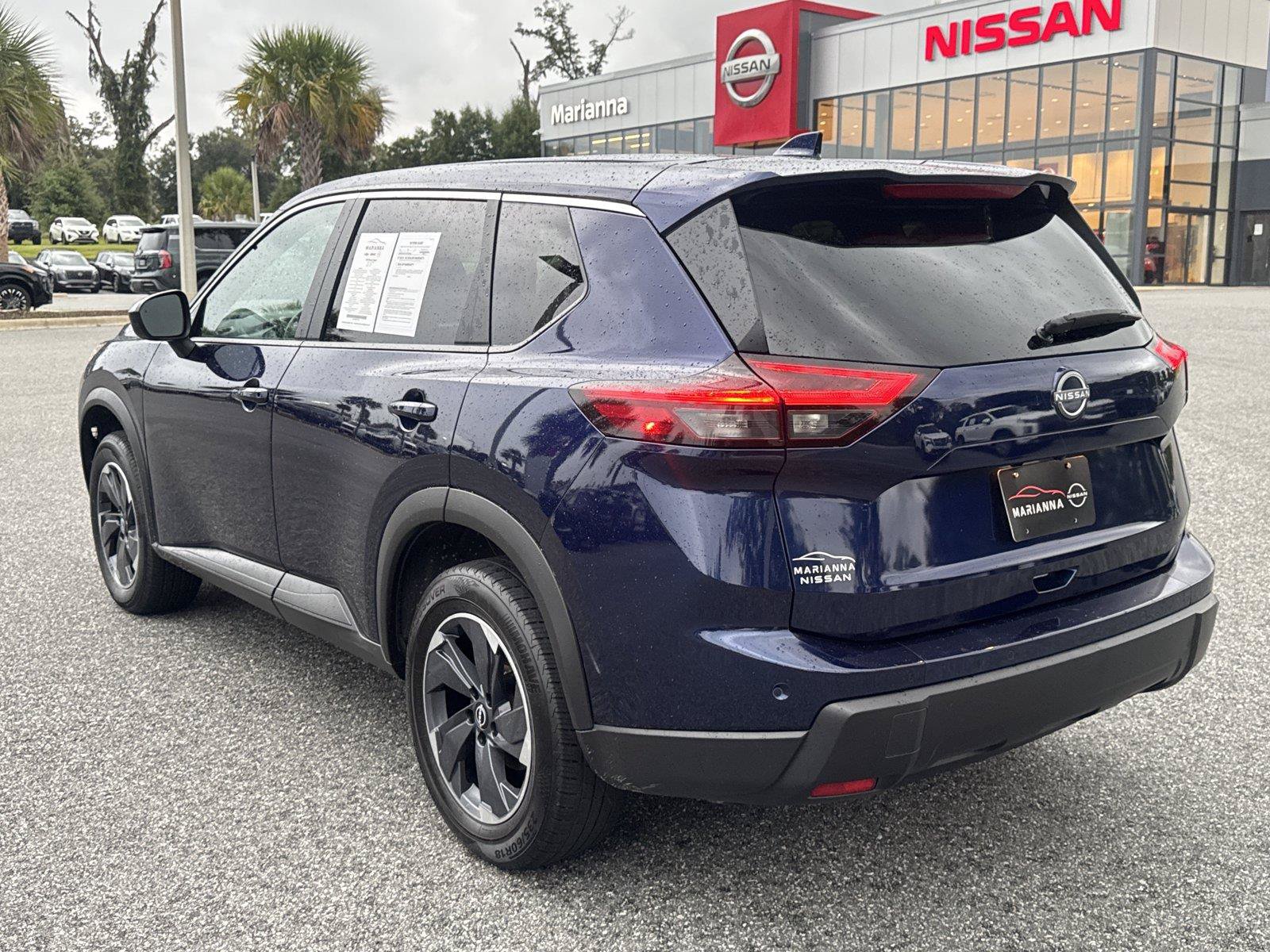 Used 2025 Nissan Rogue SV AWD/4WD image 31