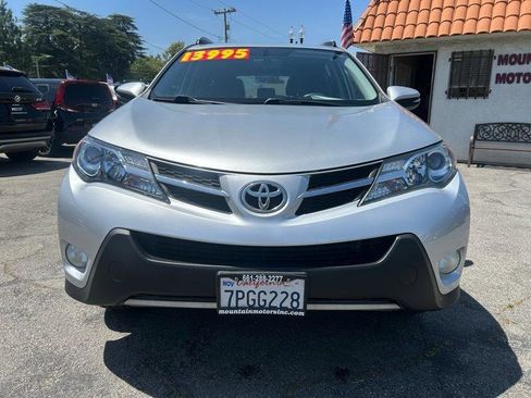 Used 2015 Toyota RAV4 XLE FWD image 2